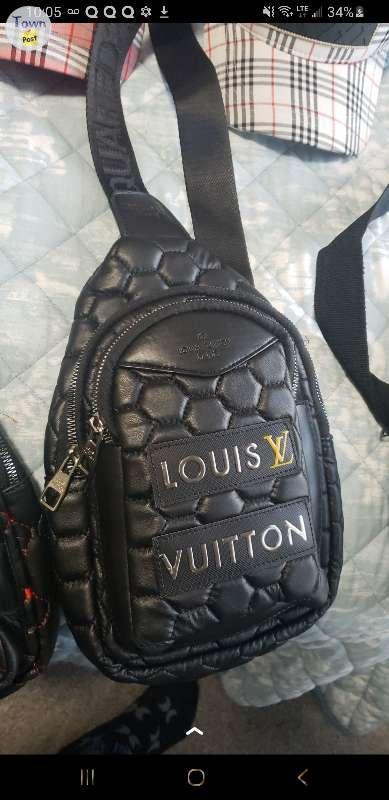 Photo of Louis Vuitton Murse