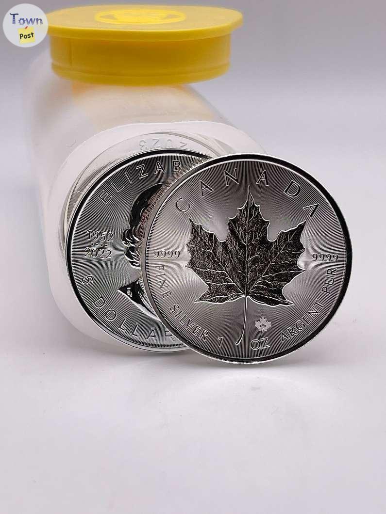 Photo of Royal Canadian Mint Silver Maple Leaf 1 oz Coins .9999